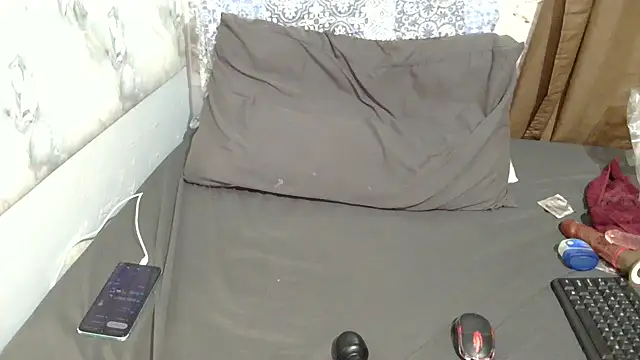 HottestEbonyBitch webcam