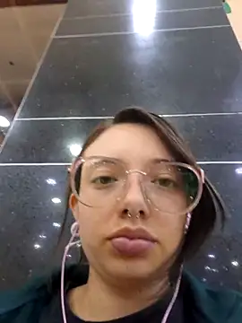 linda-schmidt webcam