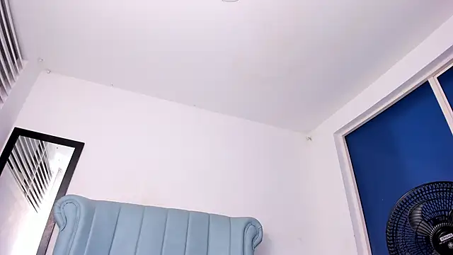 Cleopatra_Trans webcam