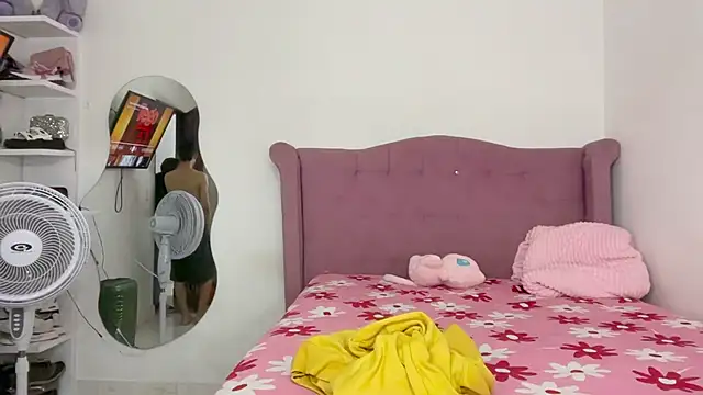 Andy_Belier23's live cam