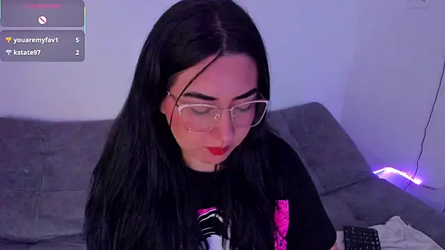 Curvybaddie99 webcam