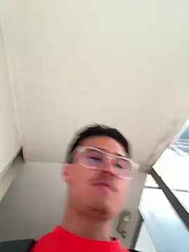 tavohot_ (M young) - Show Dick Sweaty