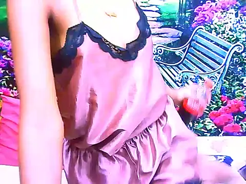 IndianPretty14u2Luv webcam