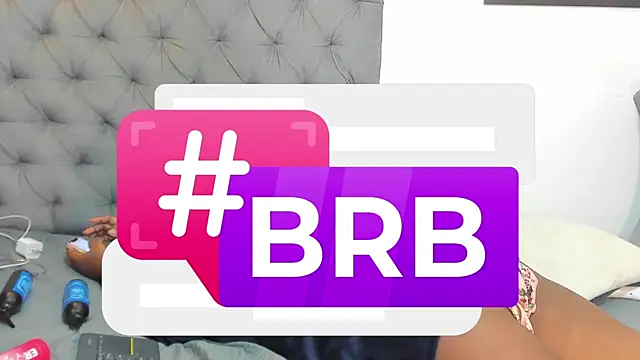 nahiroby_ebony webcam