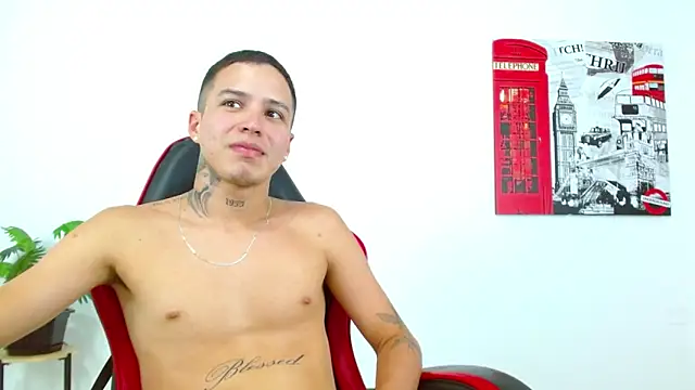 cumandres18 - Cumandres18's free webcam - UK Sex Cams