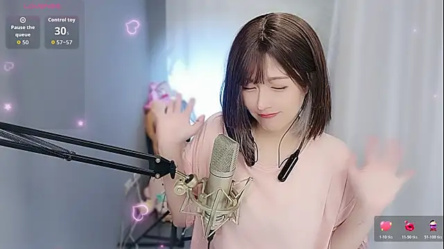 美女Tw_Sexynn在线直播