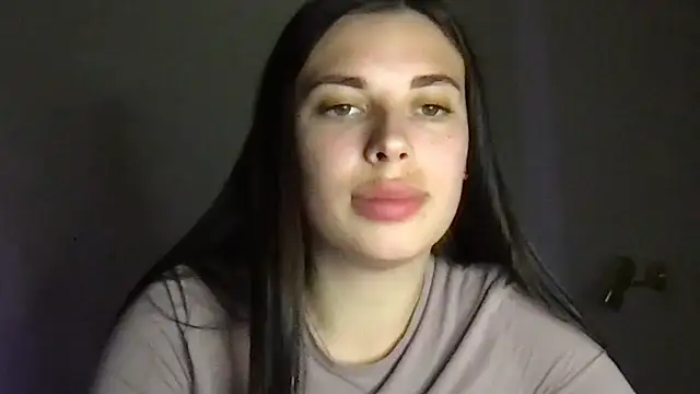 MoonriseGoddess webcam