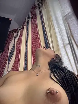 Violeet-Smith webcam