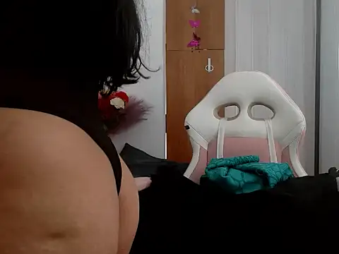 mia_beautiful1 webcam