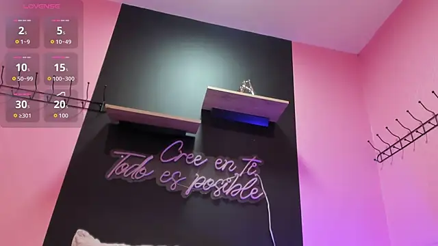 Scarleth-Foxx webcam