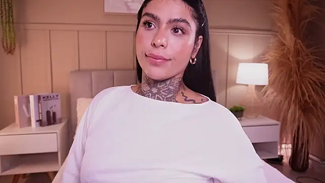 curvyliciousss webcam