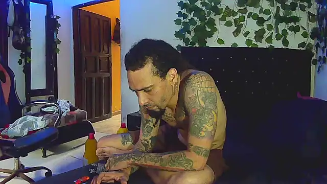 caribbeanlover1 webcam