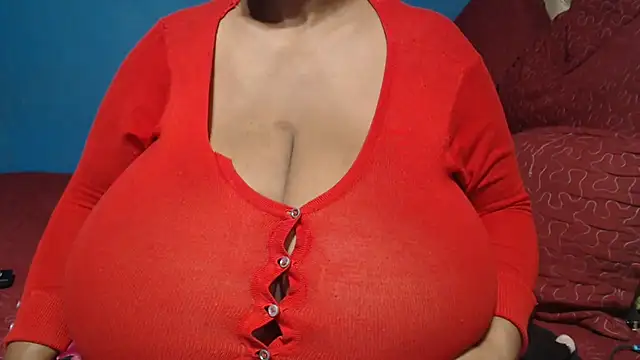 CUTEFIRMMELONSS webcam