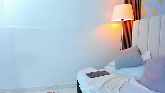 victoria_guzman (F young) - fuck me with the dildo + control 5 minut