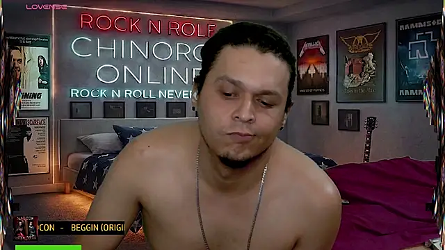 chino_roz webcam