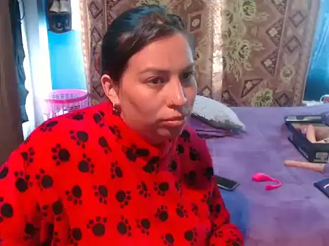 layanafuckass webcam