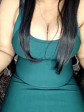 Curvy_Pooja webcam