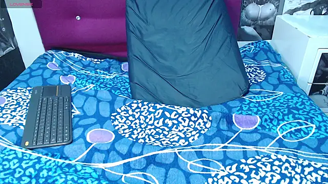 violet_angel13 webcam