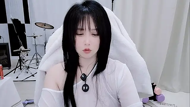 Evangelin-e live sex cam