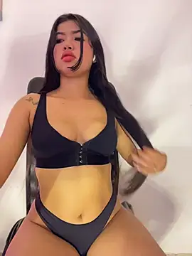 Webcam Model (Luna_20x)  is live.Free join now!