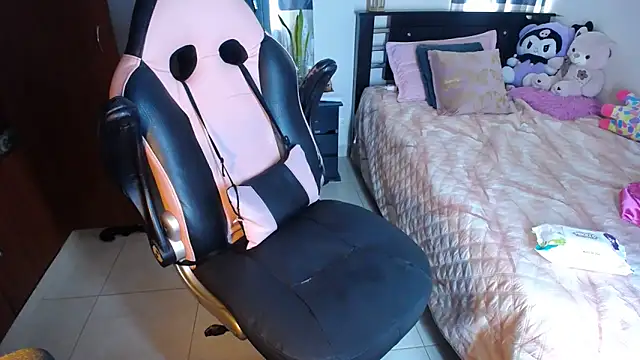 violeta_campbell - Violeta_campbell's free webcam - UK Sex Cams