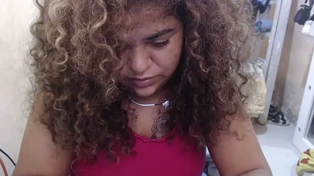 SEXY_SENSUALSARA webcam