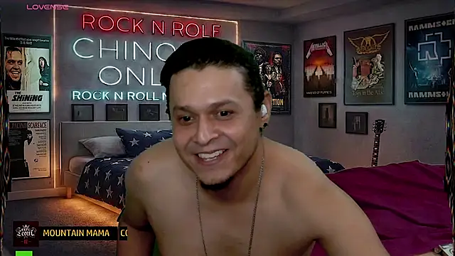 chino_roz webcam
