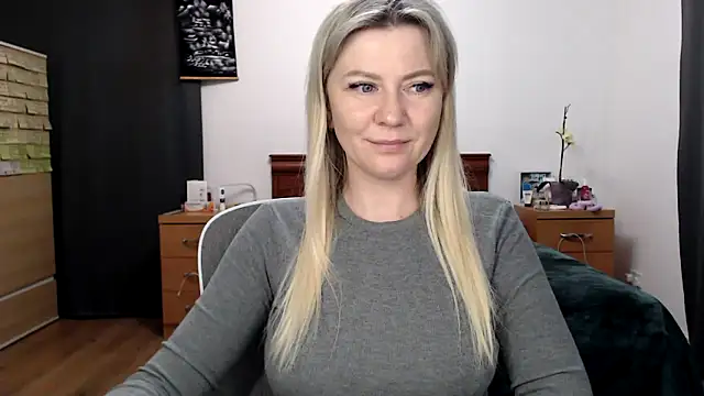 ParadiseAlina webcam