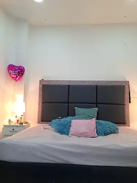 Webcam Model (Aslhyn_Gomez) is live