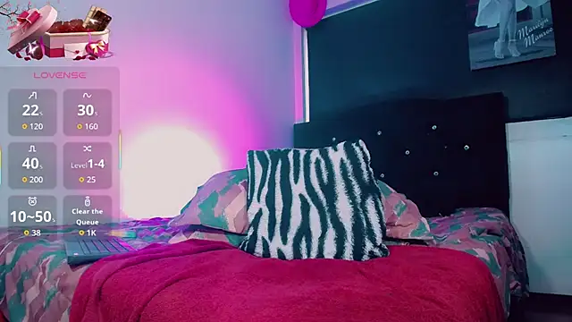 Kendall_hornyy webcam