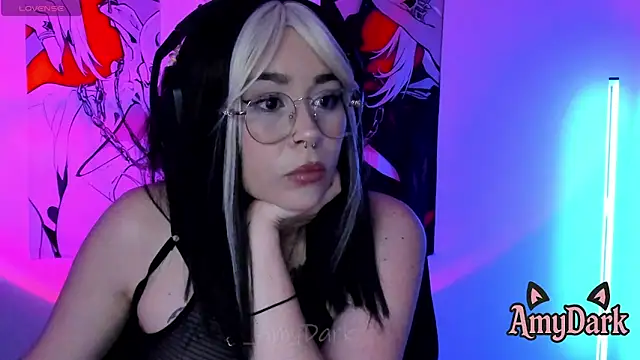 _AmyDark webcam