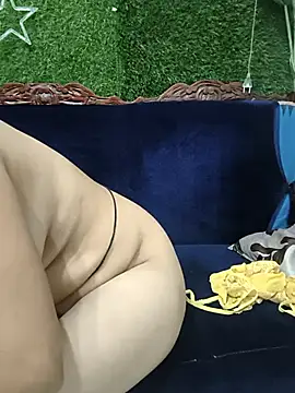 Strawberry4403 webcam