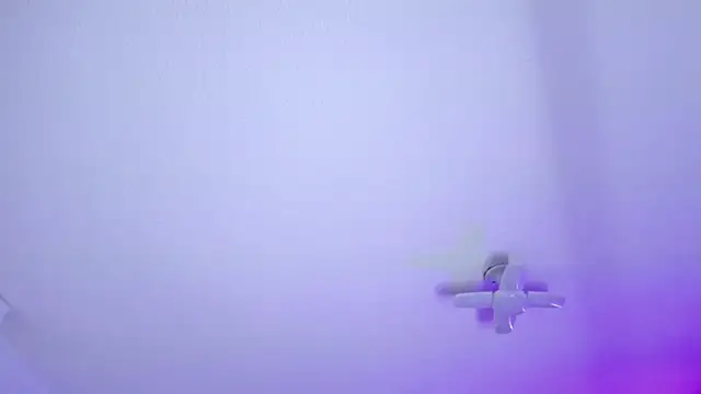 _charlotte_collins_ (F teen) - show my tits