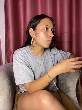 DulceLatinaxo webcam