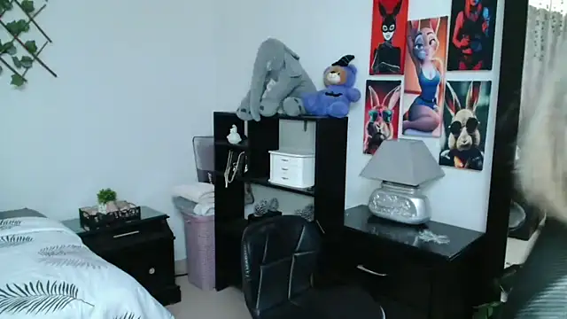 Dama_Scarlata18 webcam