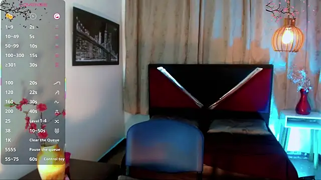 katha_Crawford webcam