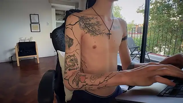 Den_BlueXx live sex cam