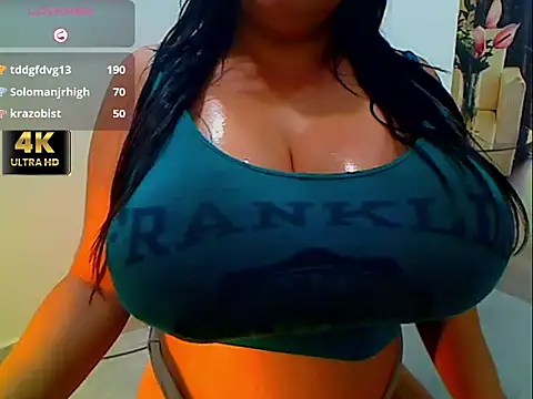 Bigcocksexyluisa webcam