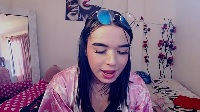 Candyy_doll__ webcam