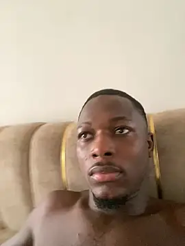 DivorcedCaucasus webcam