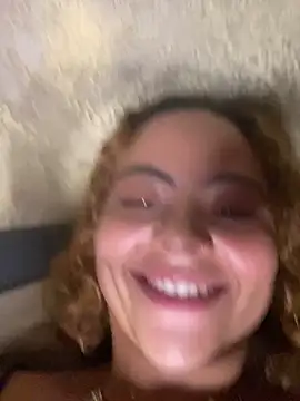 Chloe_Leaozinho webcam