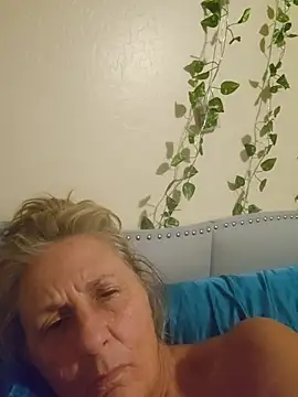 SultrySummer68 webcam