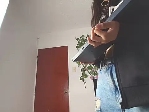 Sweet_Scarlett_ webcam