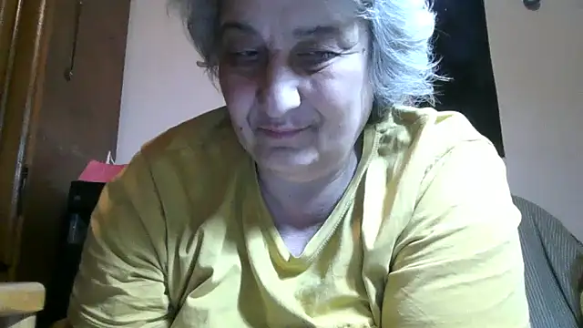 ExquisiteMature webcam