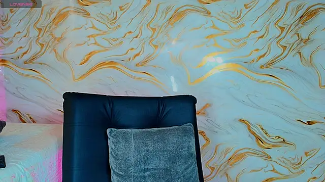 ebonyhansnight (T young) - FULL NAKED