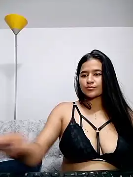 carokate5852 (F young) - show titts