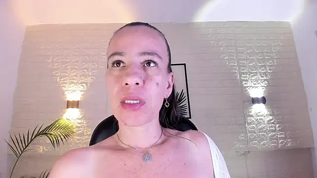 millie_brown21 webcam