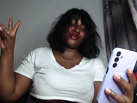 Whimsicalwillow webcam