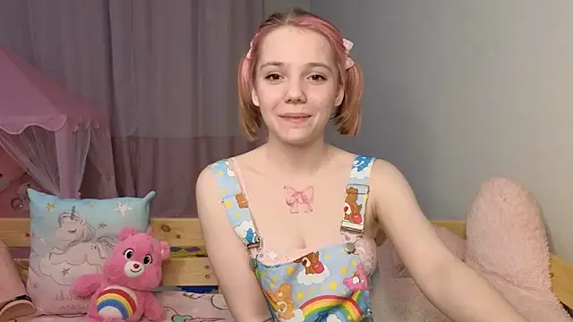 PrincessLittleKiki webcam