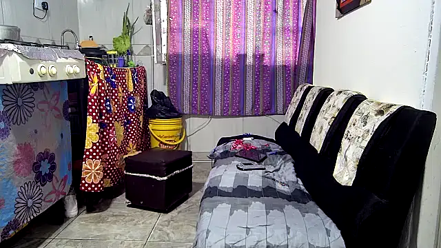 Boycuriousxxx webcam